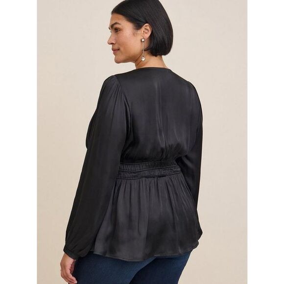 Torrid Peplum Satin Smocked waist Black top Size 5 5x plus size plus size holida - Picture 4 of 11